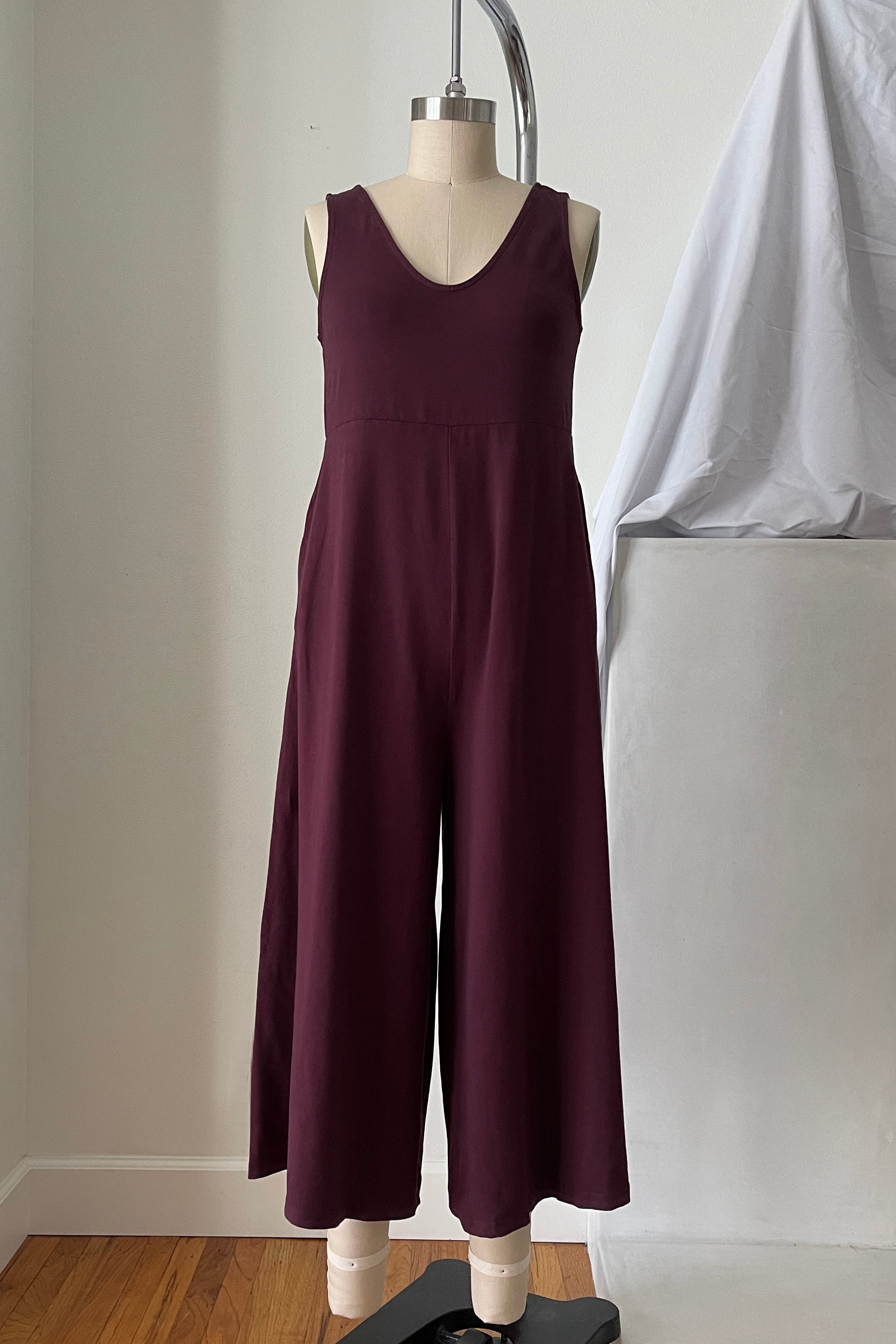 Lakeside Wide Leg Jumpsuit - Maroon – Mien